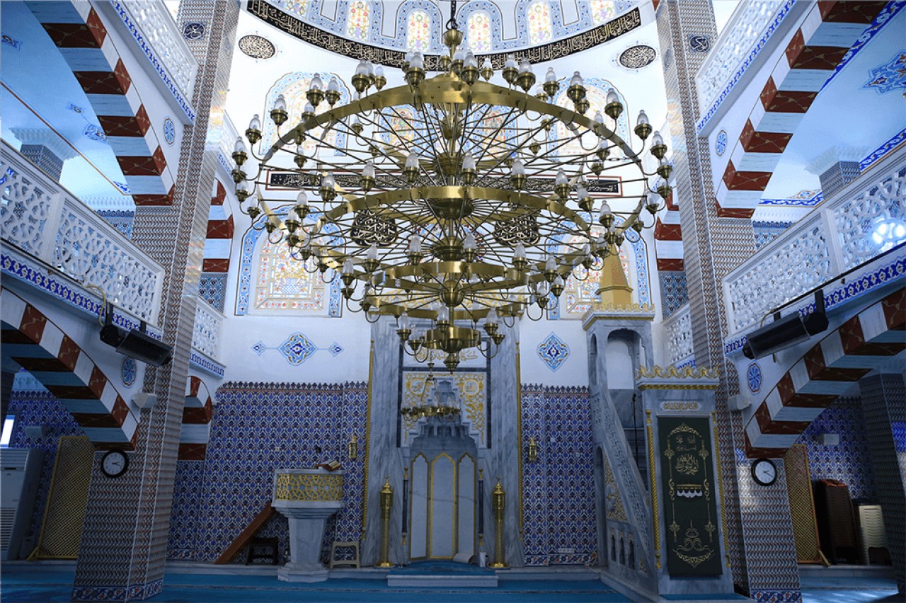 Cumhuriyet Mahallesi Aksa Camii
